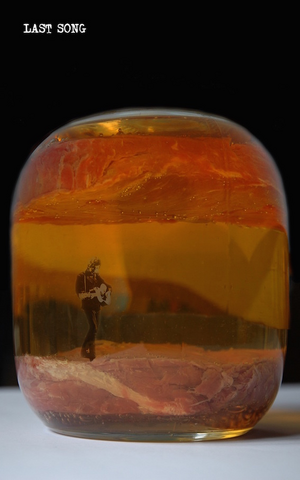 Last Song Dylan - Walking Dead in Jar.png